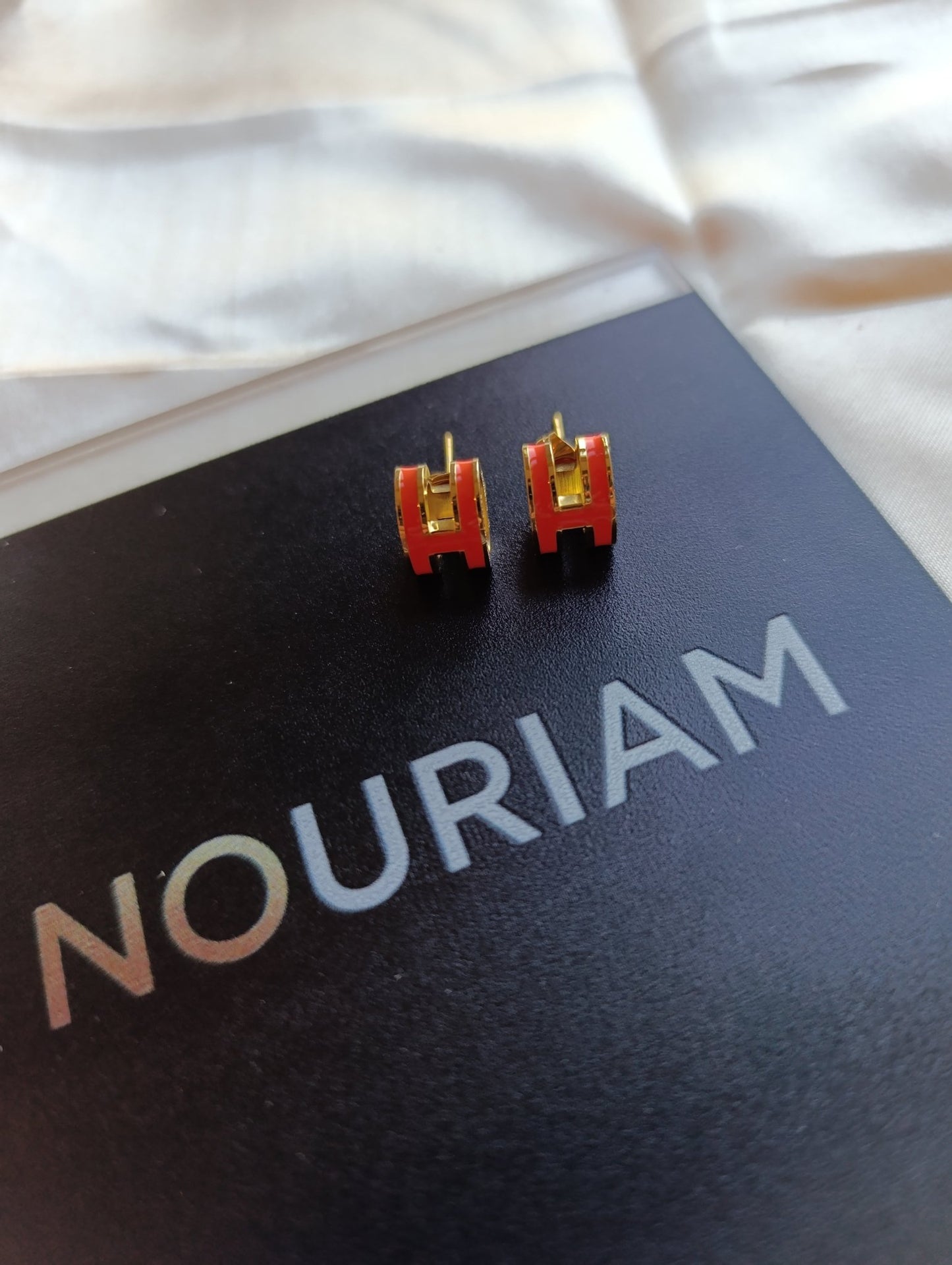 Boucle d'oreille H en acier inoxydable - Nouriam