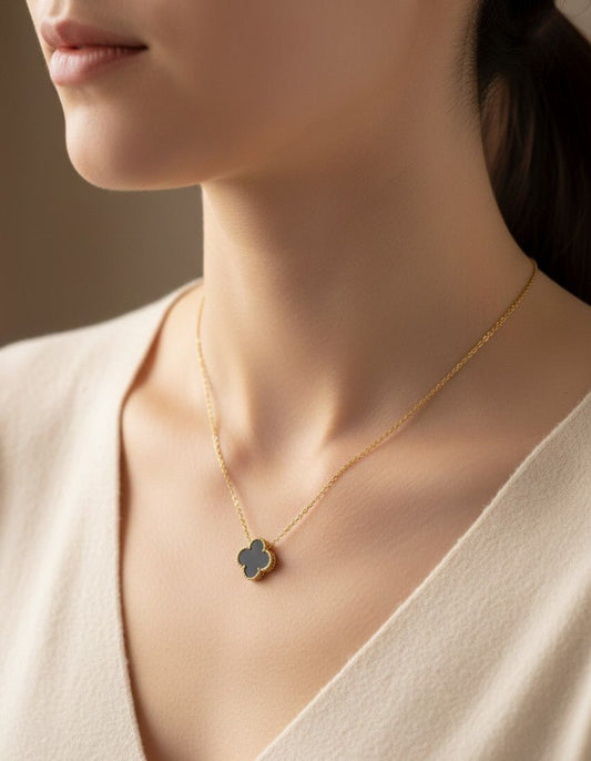 Collier trèfle en acier inoxydable - Nouriam