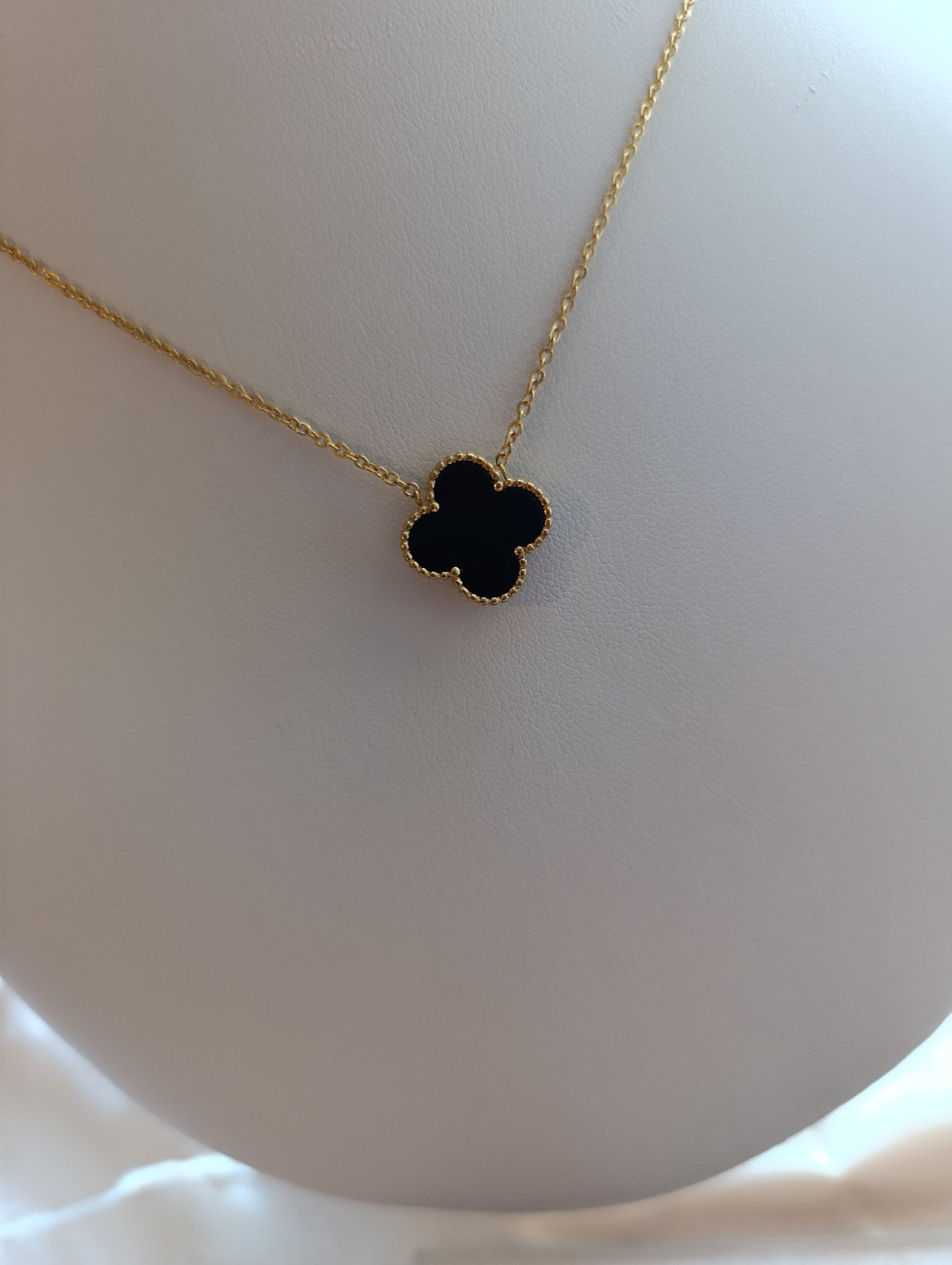Collier trèfle en acier inoxydable - Nouriam